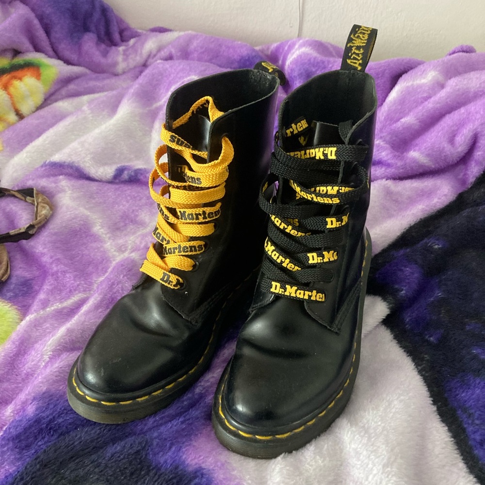 Dr Martens Clemency black leather boots
